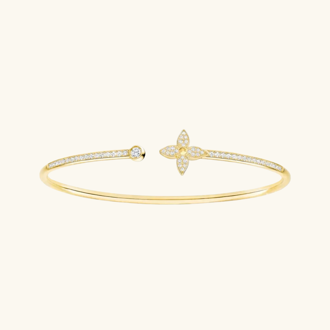 Star Bracelet (gold finish)