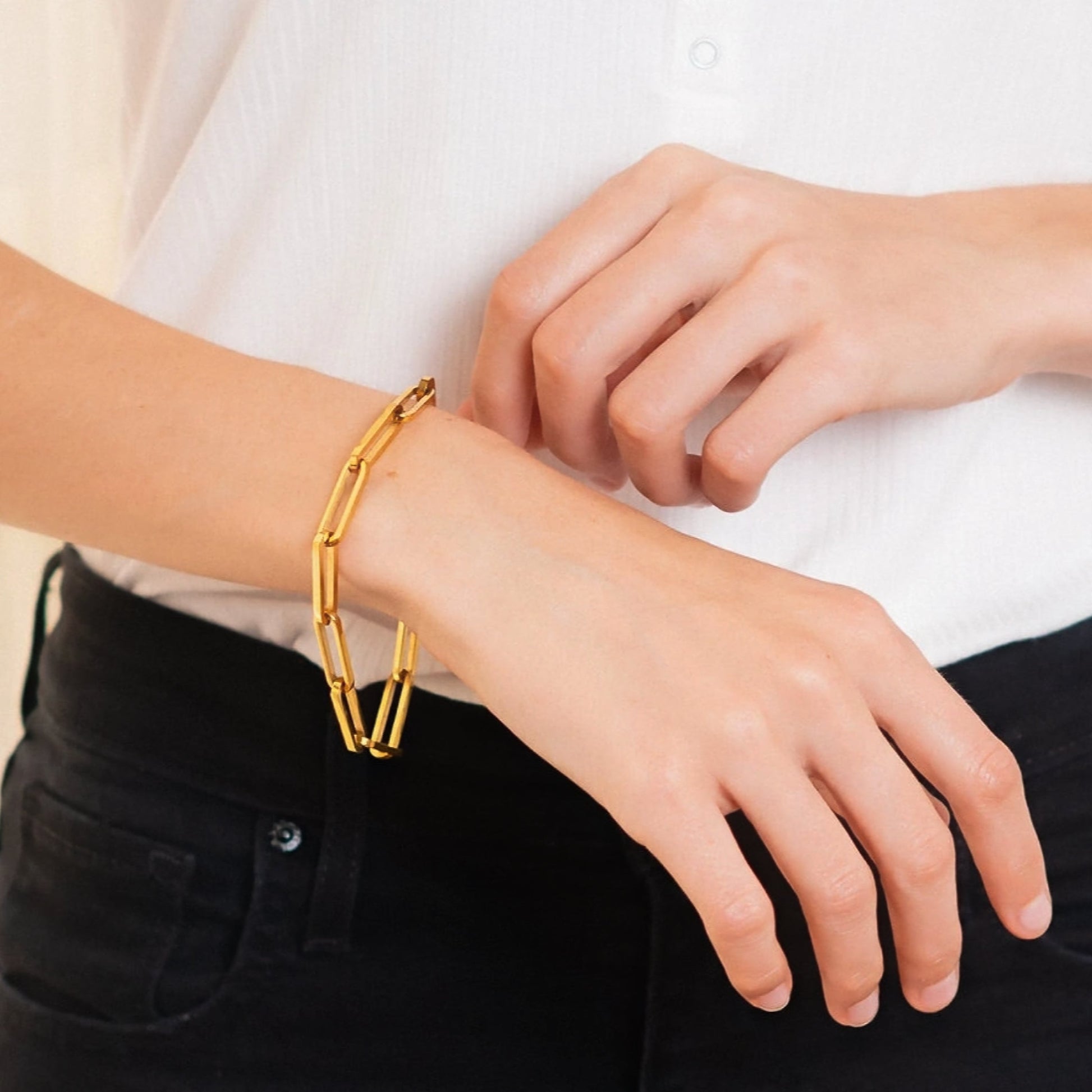 Asta Golden Paperclip Chain Bracelet