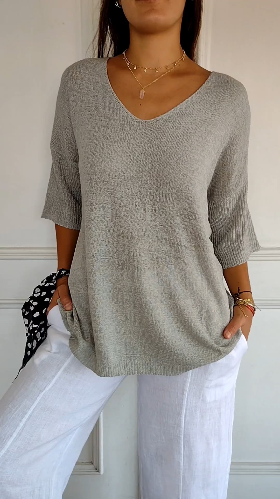 Anna™ | V-Neck Knitted Top