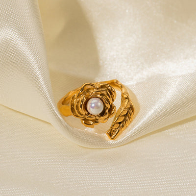 Geo Grace Ring (gold finish)