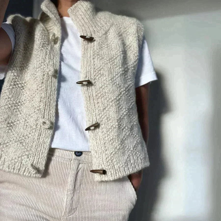 Joanna | Stylish Women's Short Knit Cardigan