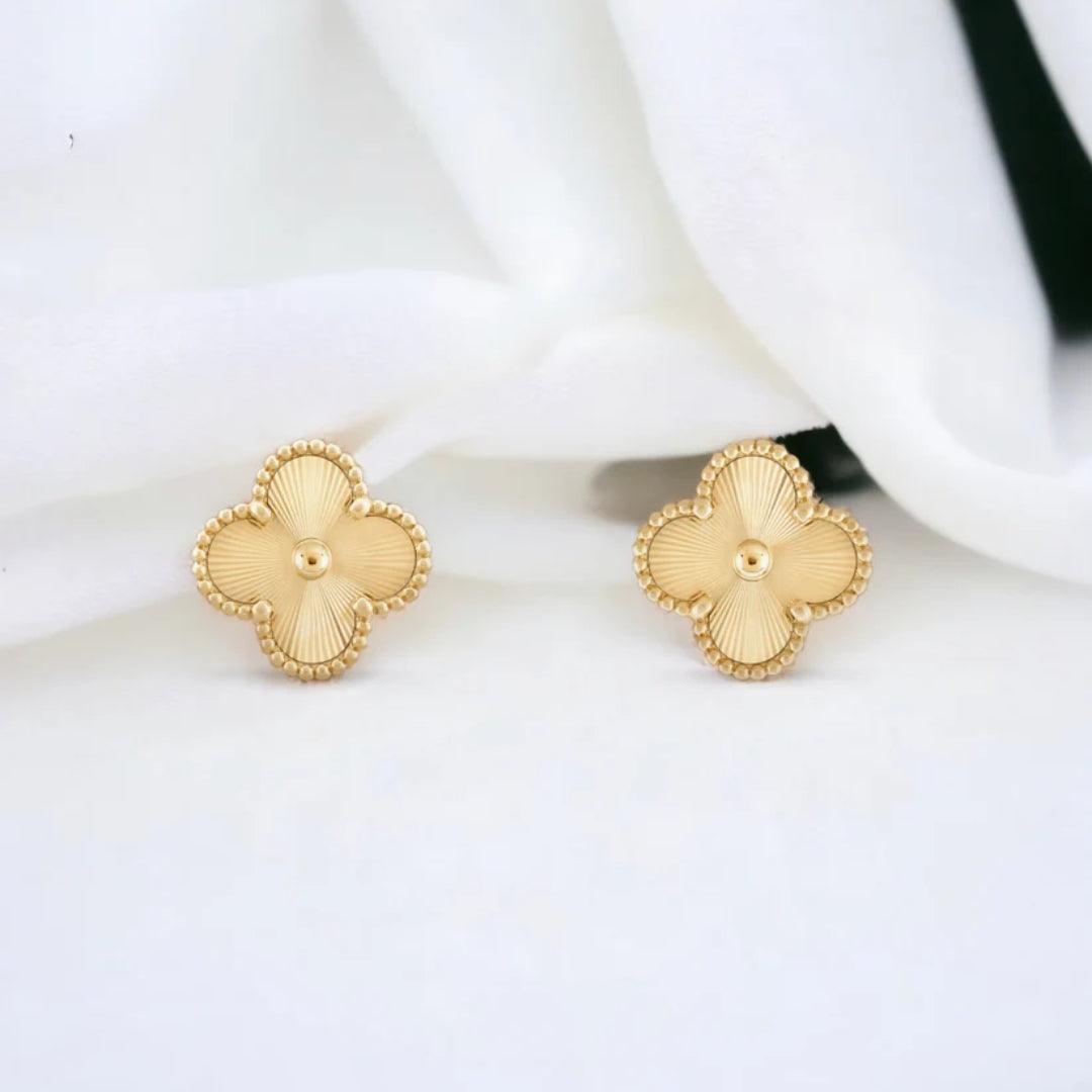 Clover Earrings Gold (gold finish)