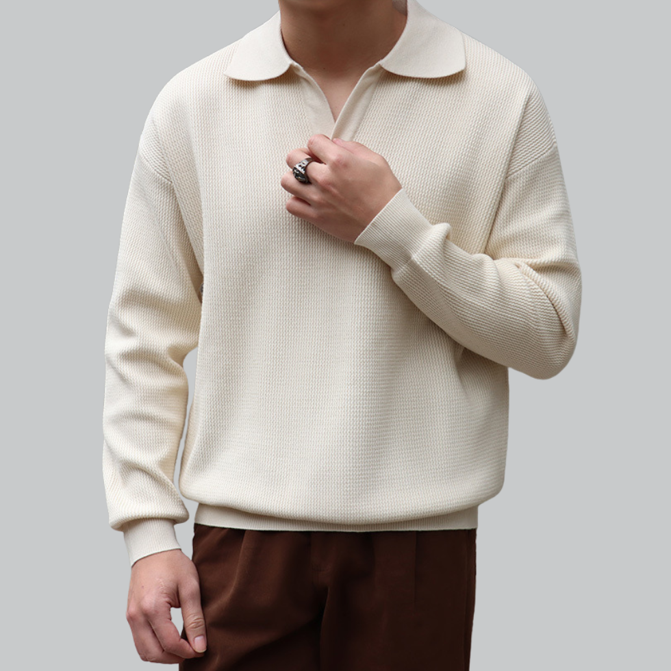 Buttonless long-sleeved polo shirt