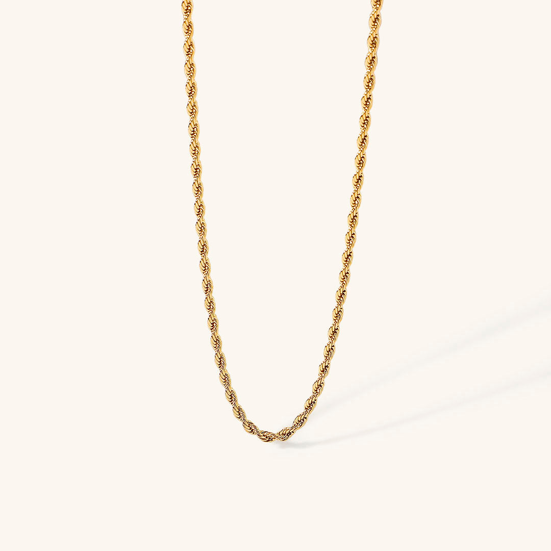 Calle Towel Chain Gold Pendant