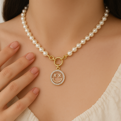 Pearl Heart Pendant Necklace (Gold Finish)