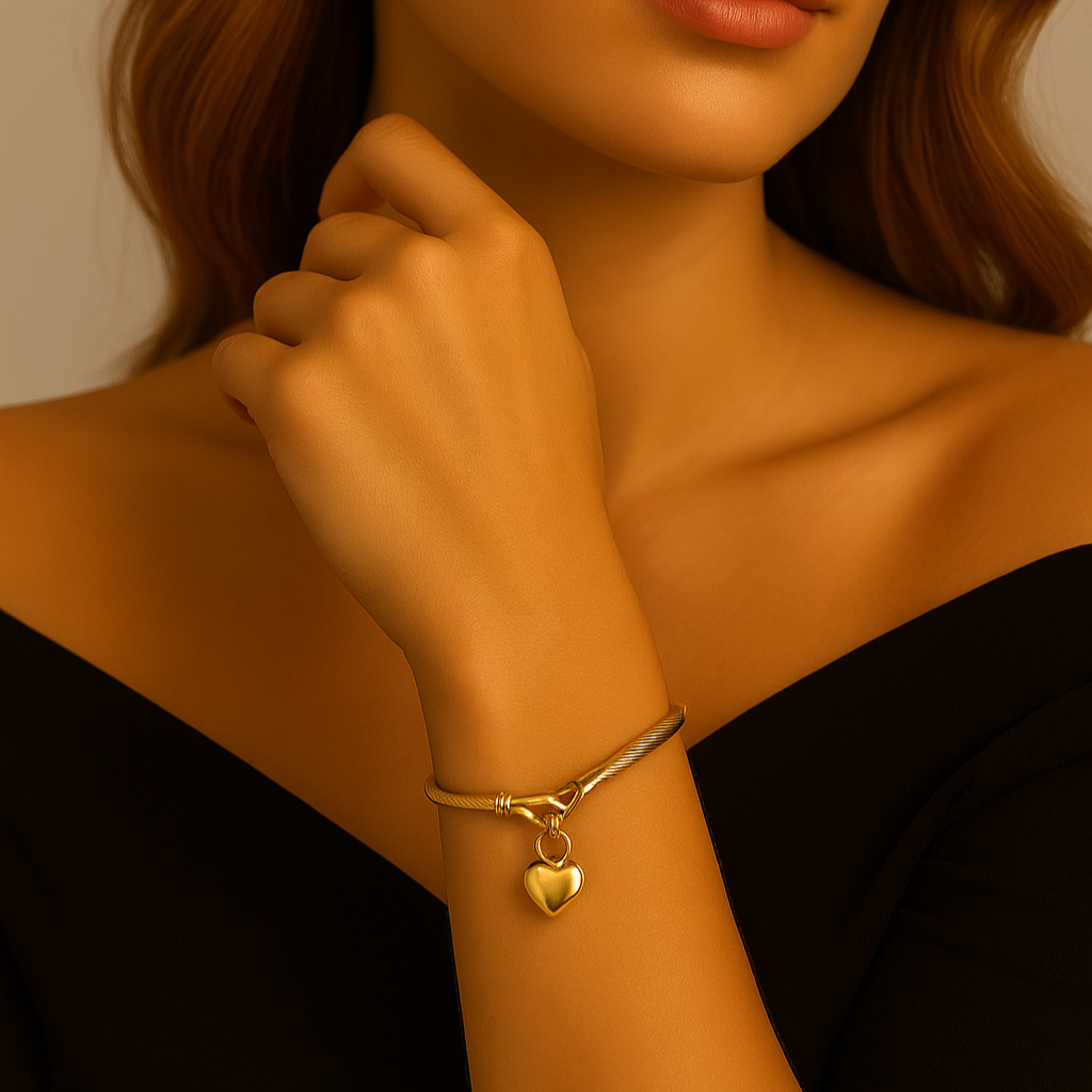 Heart Cable Bracelet (gold finish)