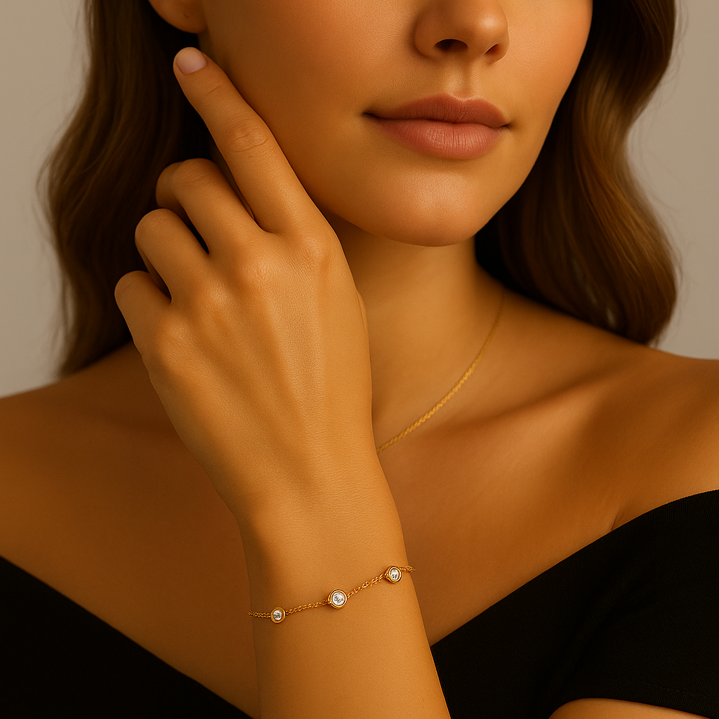 Zircon Circle Bracelet (gold finish)