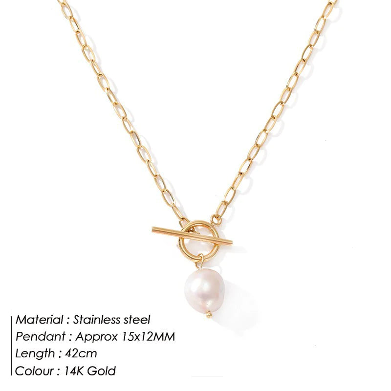 Elegant Shell Pearl Necklace (gold finish)