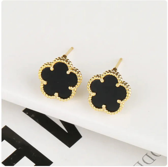 Five-Petal Shell Earrings (gold finish)