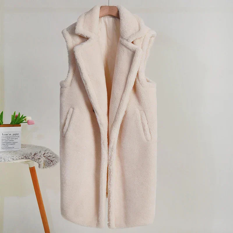 Rosie | Sleeveless Teddy Jacket for Layered Look