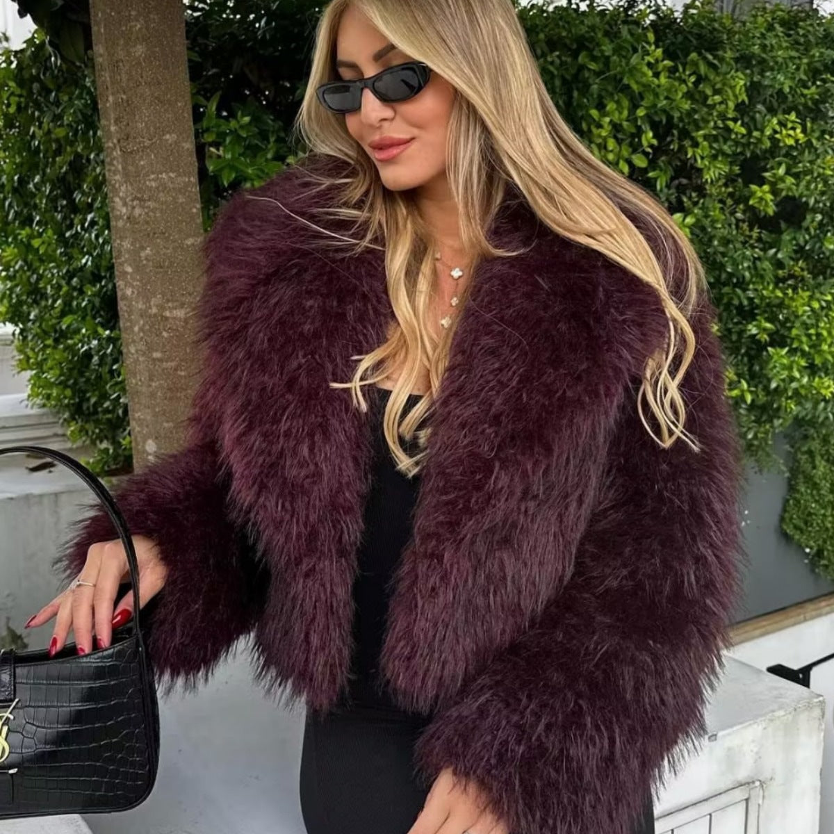 Noemi | Short, soft jacket with classic lapels