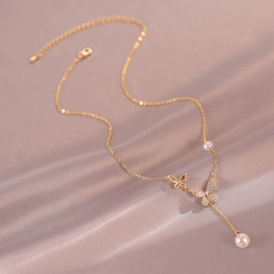 Collier Papillon Perle Necklace (gold finish)