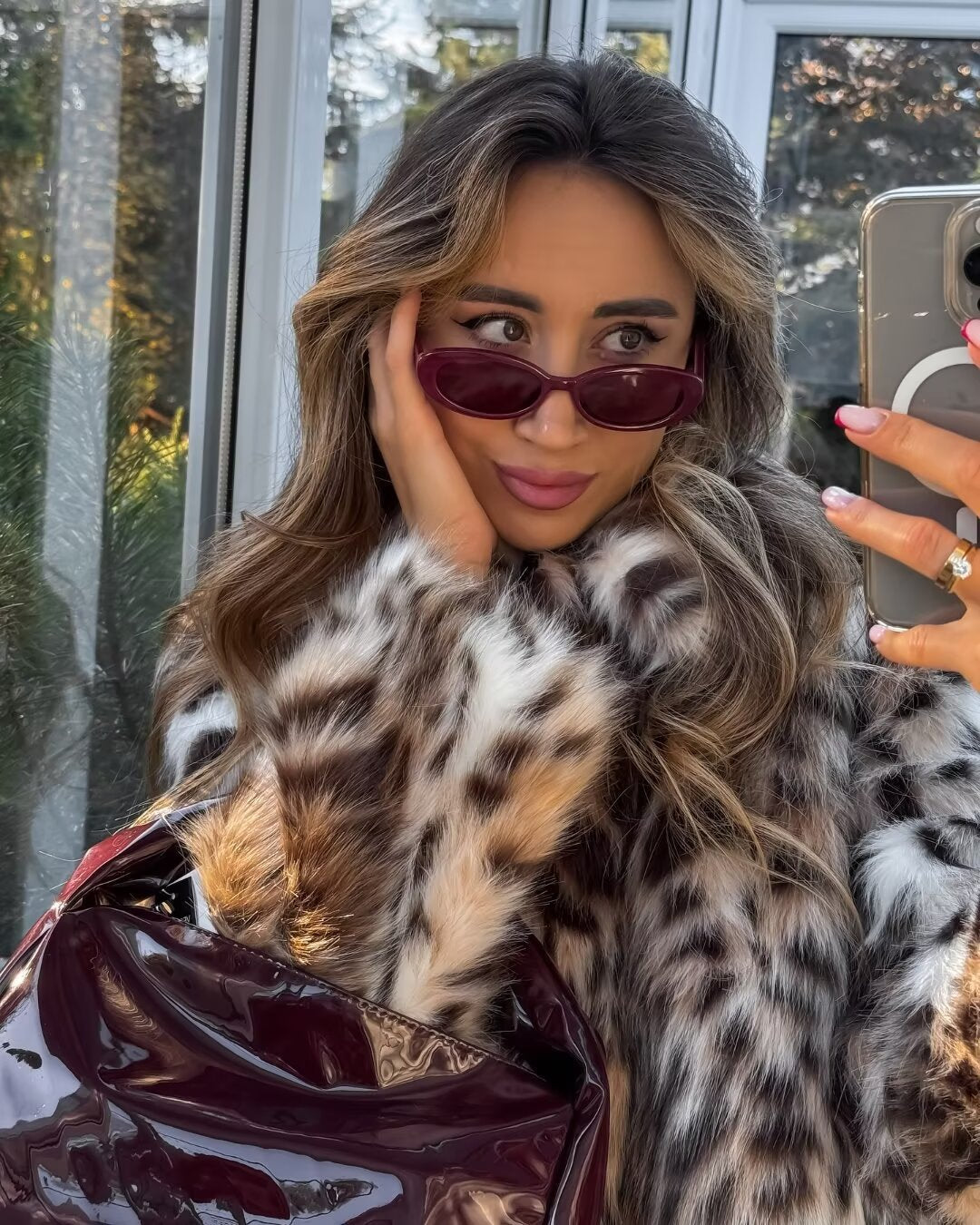 Zoe | Oversized faux fur jacket