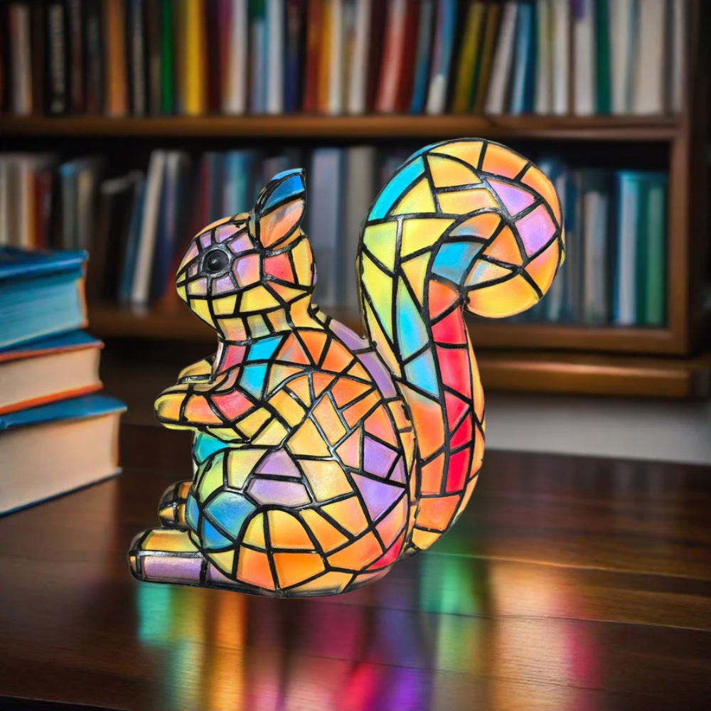 Pompon – Magical squirrel lamp in colored glass