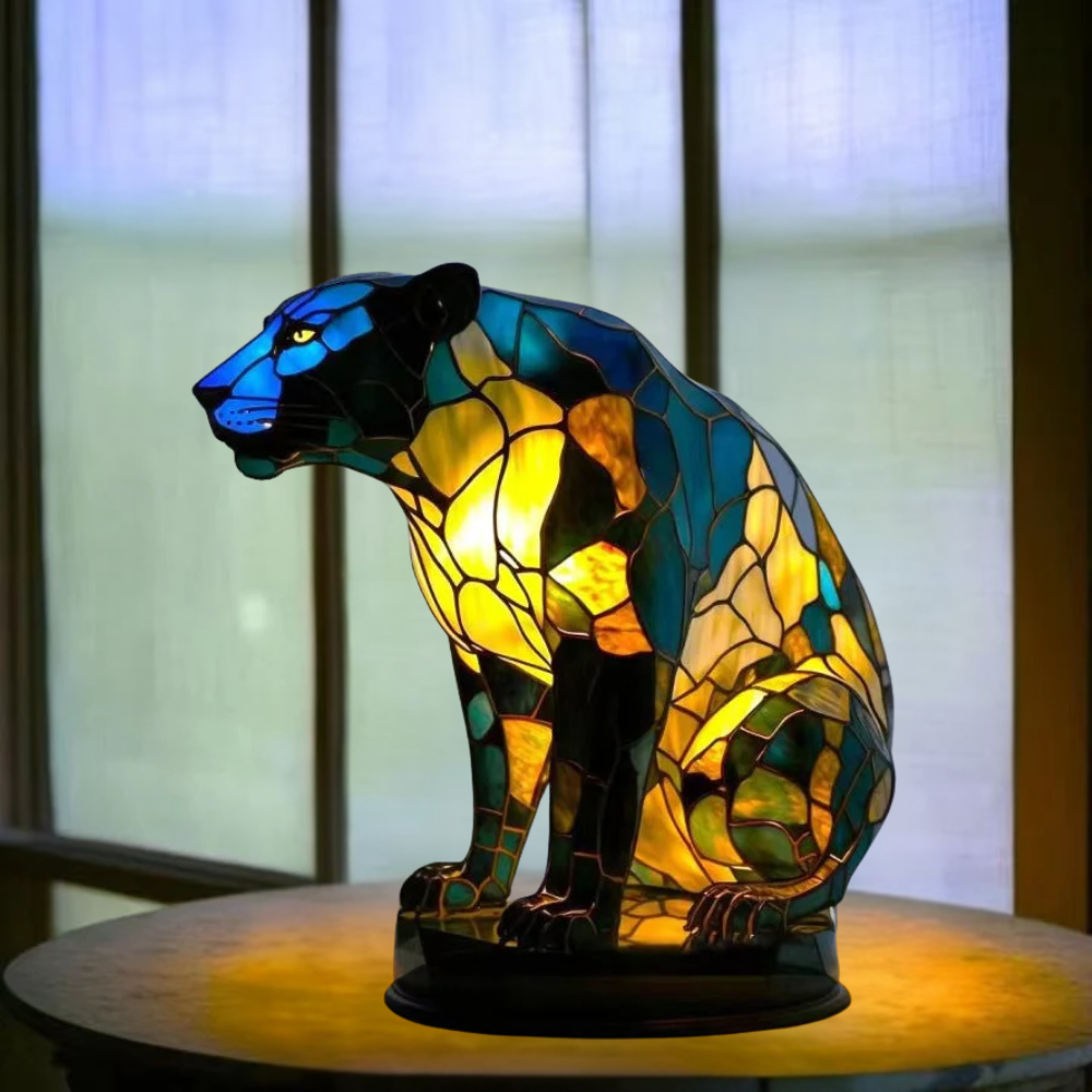 Pataud – Magical panther lamp in colored glass