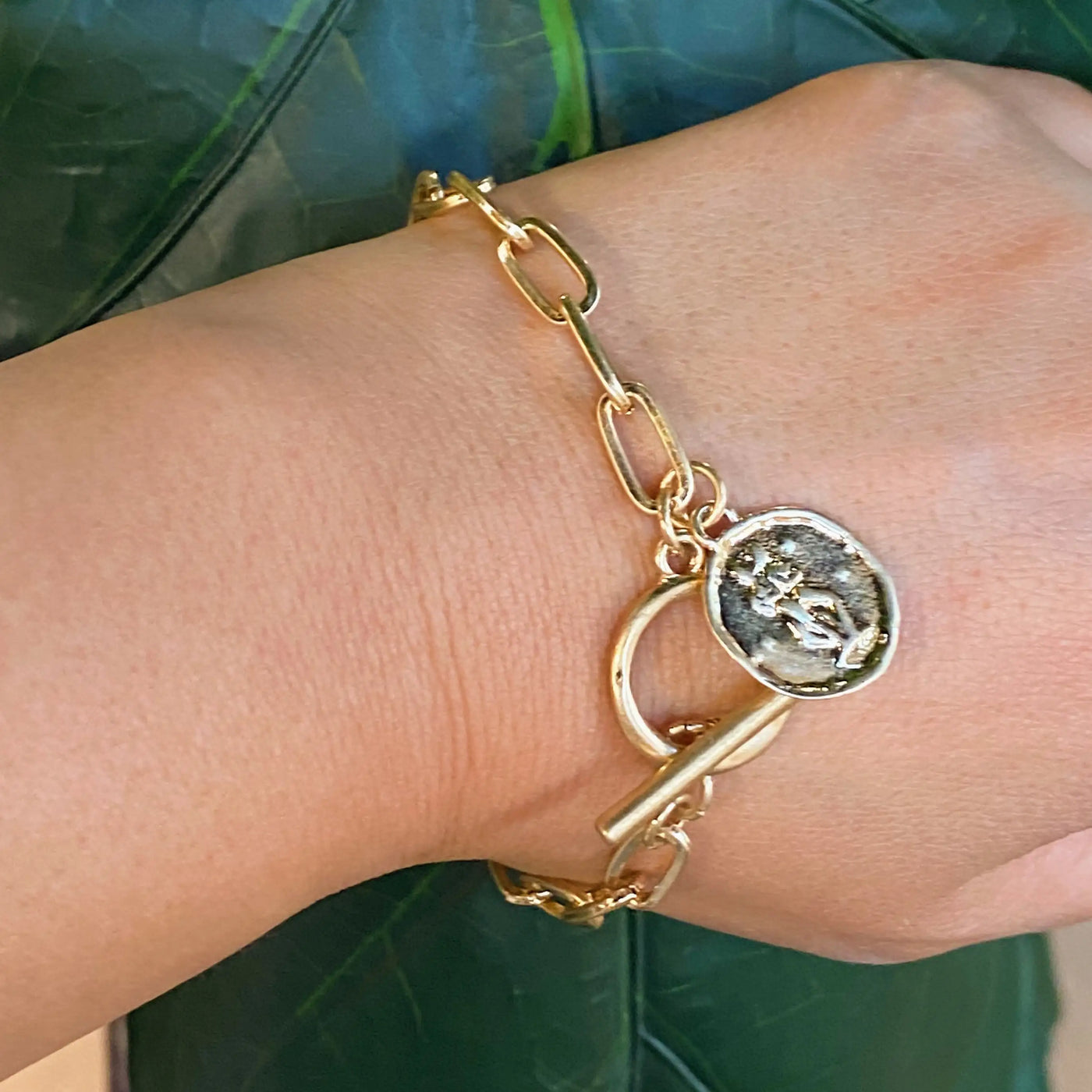 Zodiac Charm Chain Bracelet (Gold Finish)