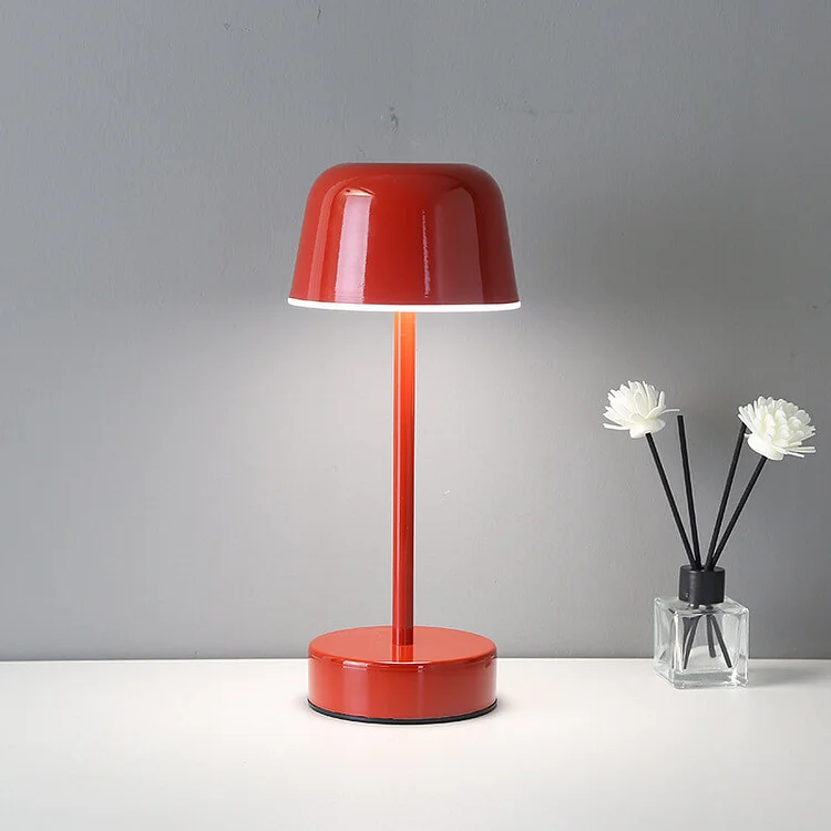 Prisma Pulse Table Lamp