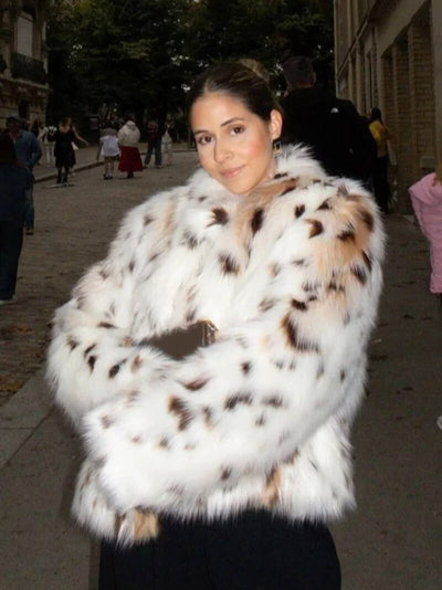 Zoe | Oversized faux fur jacket