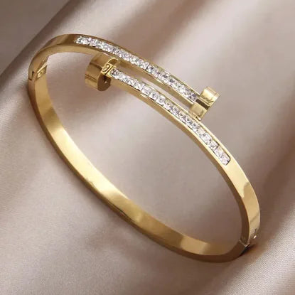 Nail Bracelet with Micro Inlaid Zircon (stainless steel)