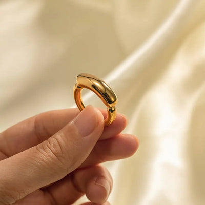 Classic Glow Ring (gold finish)