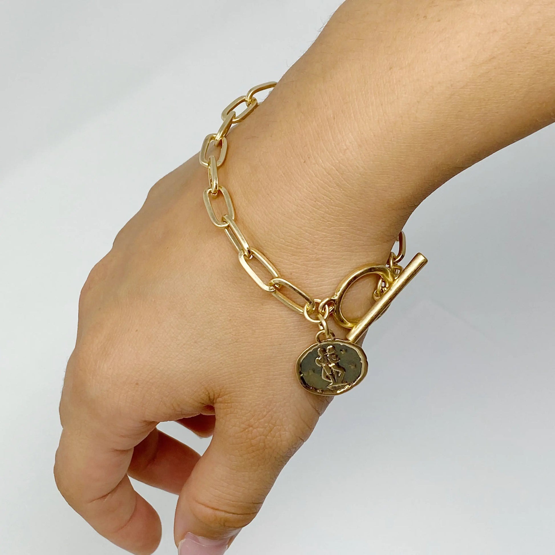 Zodiac Charm Chain Bracelet (Gold Finish)