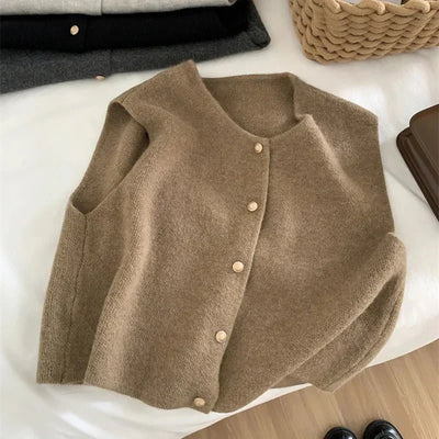 Eleanor | Chic Women's Vest in Short Style