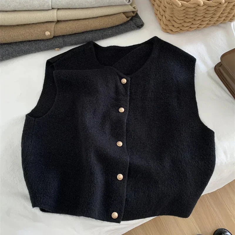 Eleanor | Chic Women's Vest in Short Style
