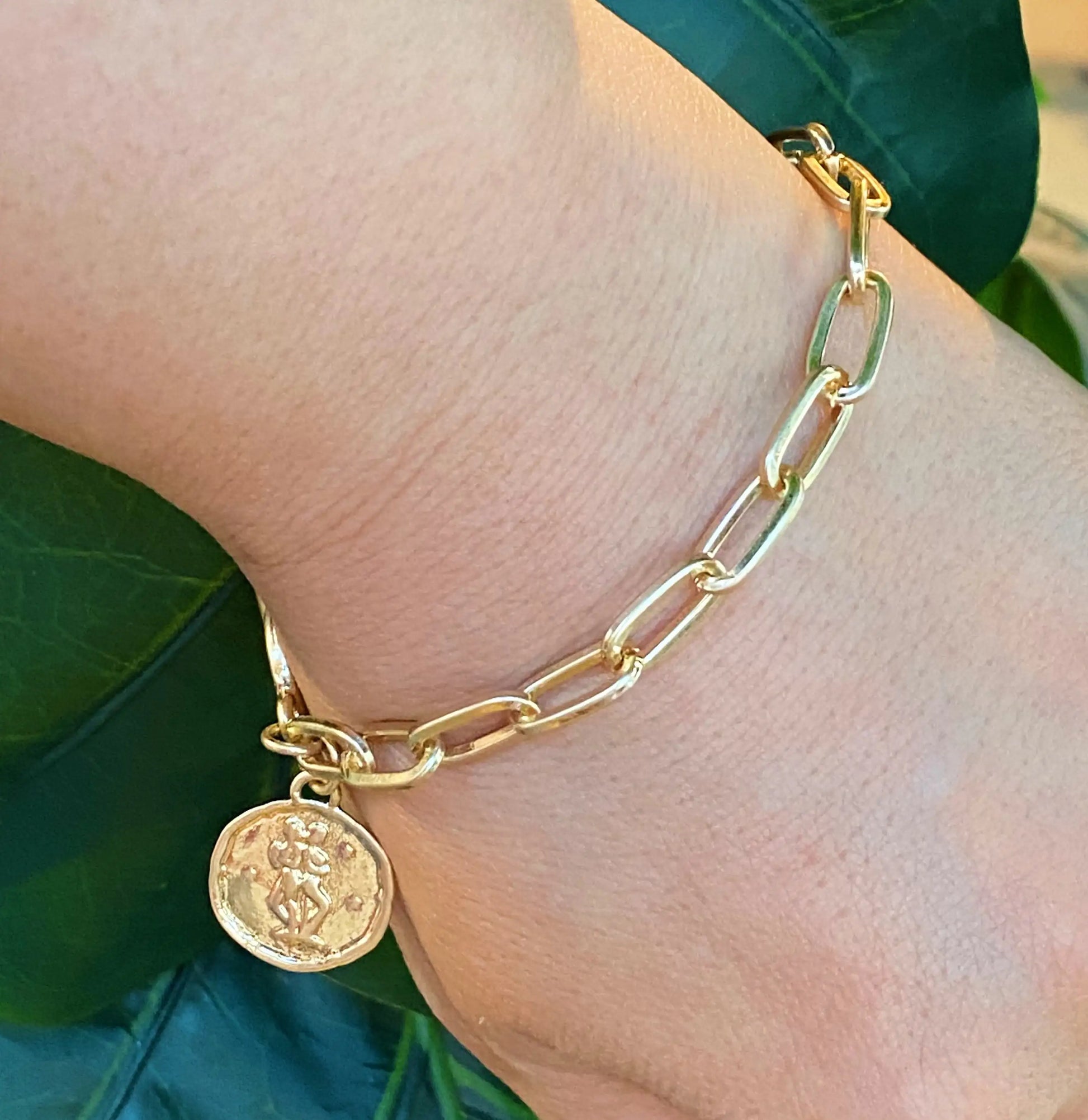 Zodiac Charm Chain Bracelet (Gold Finish)