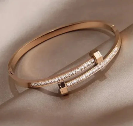 Nail Bracelet with Micro Inlaid Zircon (stainless steel)