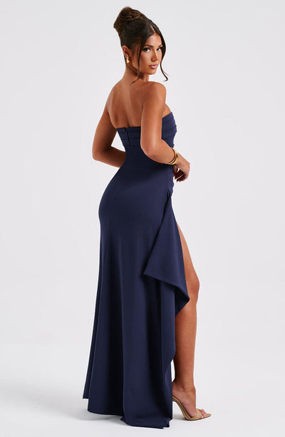 Elegant maxi dress